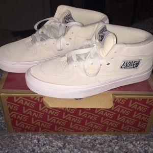 Cream white Vans half cabs BRAND NEW with box